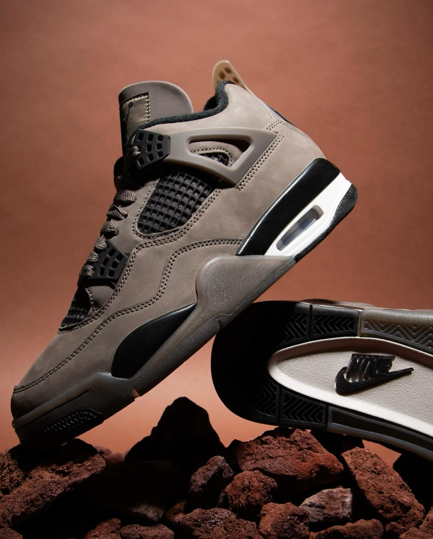 footlockerme_1757397600_3717643470899831010_1701351984 (1)